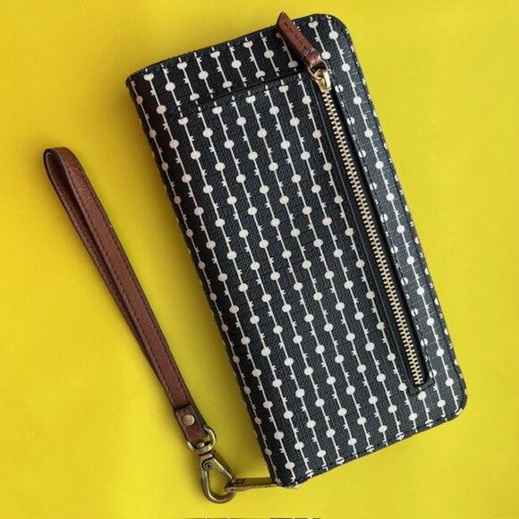 Fossil Keyper Coated Canvas Wristlet Wallet, Navy, Cream, Brown - Picture 2 of 16